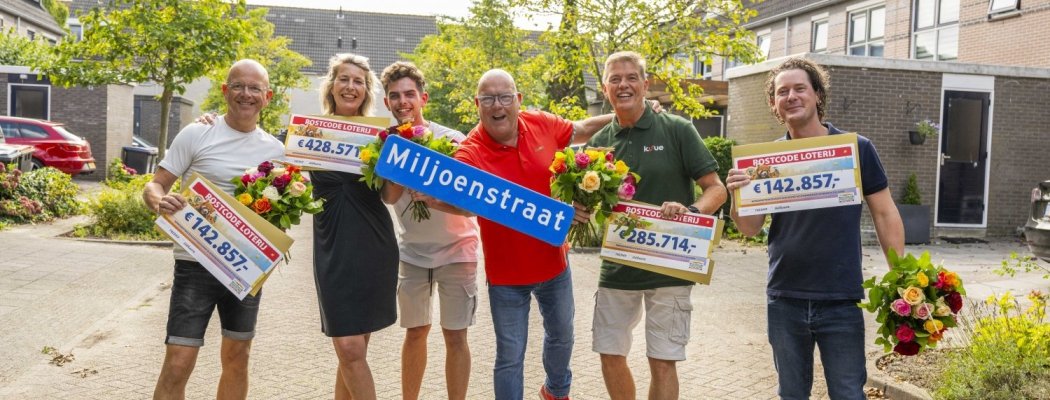 Vier Uithoornse winnaars verdelen 1 miljoen euro bij Postcode Loterij
