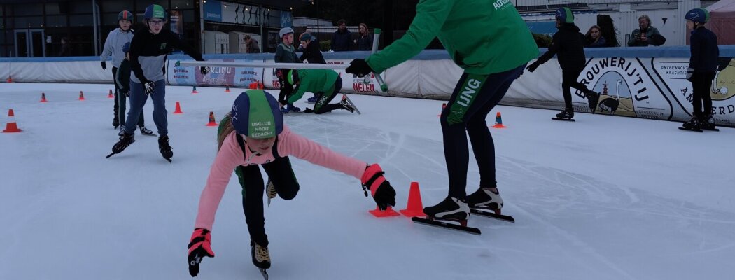 Het schaatsen is weer begonnen