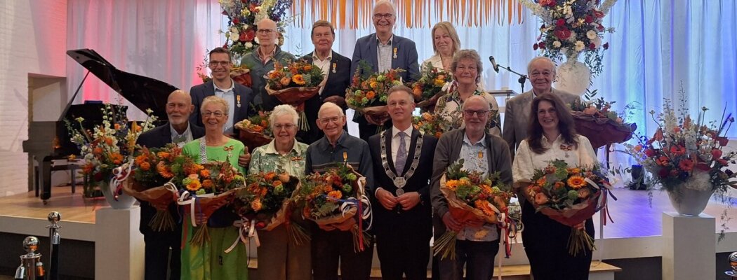 13 inwoners gedecoreerd tijdens lintjesregen Aalsmeer