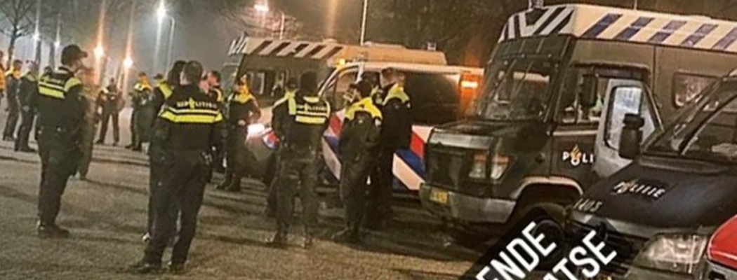 Jaarwisseling Uithoorn: Brandweer belaagd, ME ingezet en politiebus verzakt
