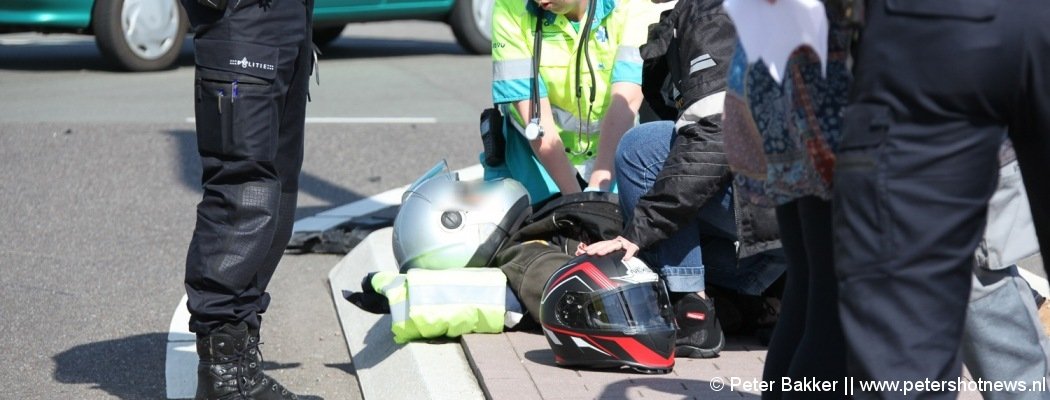 Duitse motorrijder gewond bij ongeluk N201 Mijdrecht