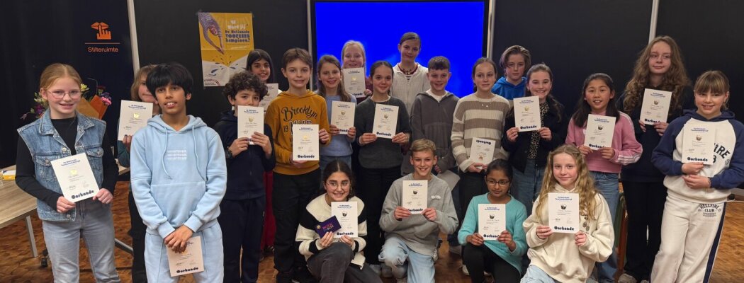 Yildiz Yildirim en Stijn Post winnen Amstellandse voorleeswedstrijd!