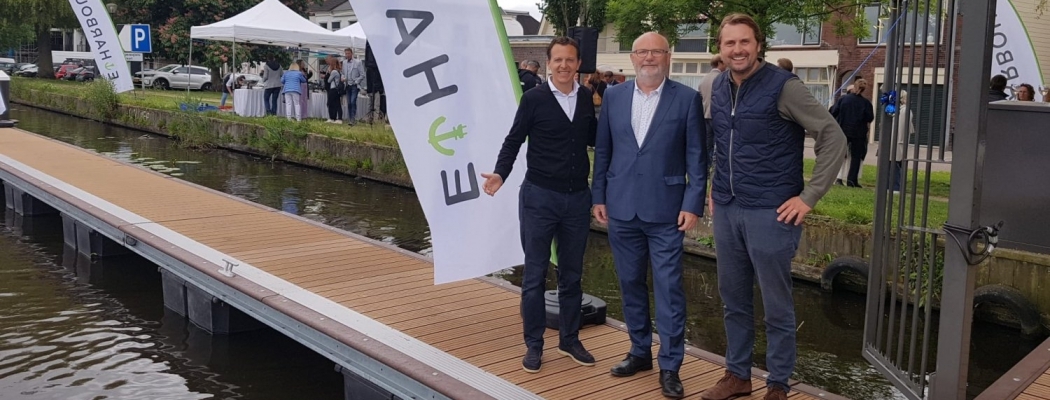 Jachthaven Uithoorn geopend, omwonenden positief