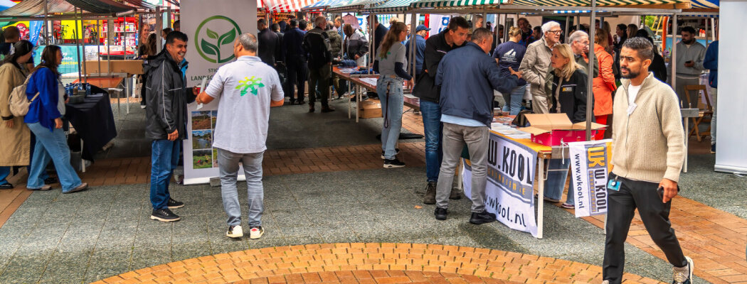 Drukbezochte banen- en stagemarkt brengt talent en bedrijven samen