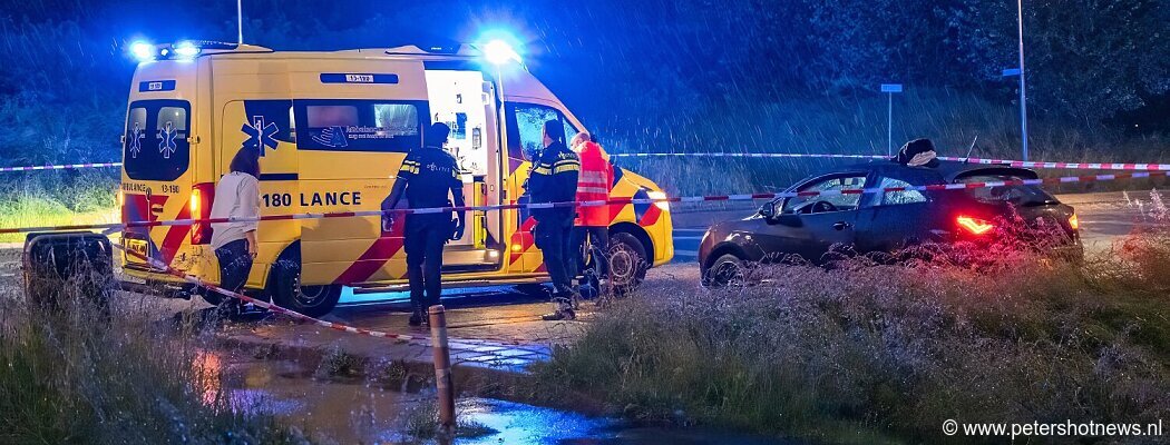 Inzittende van auto  beschoten in Kudelstaart