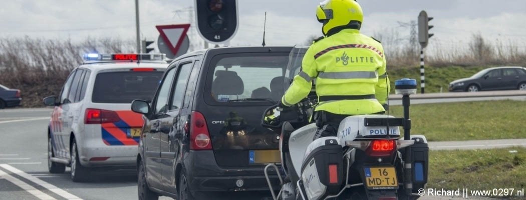 25-jarige man uit Uithoorn aangehouden voor rijden zonder rijbewijs