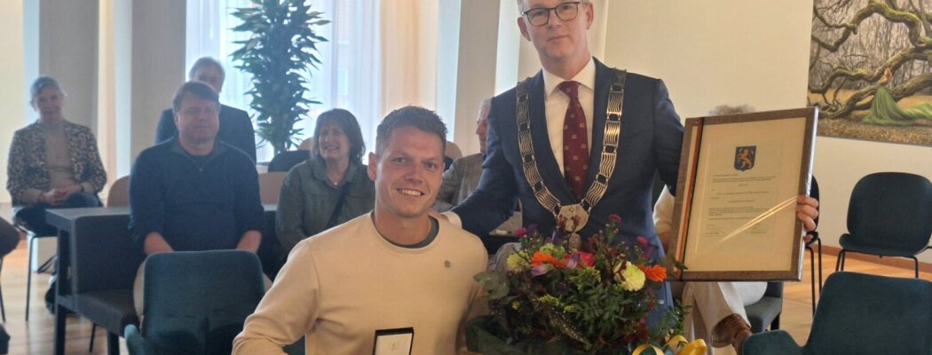 Rolstoeltennisser Ruben Spaargaren benoemd tot ereburger van Aalsmeer