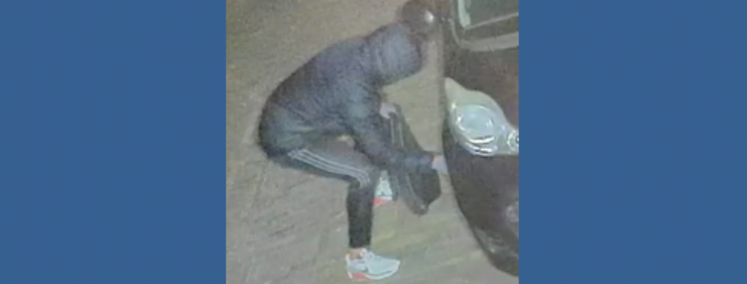 Vandalisme in Abcoude: Auto en woning beklad, banden lekgestoken