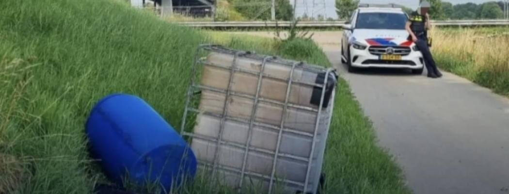 Dumping van drugsafval aan Oostkanaaldijk in Loenen aan de Vecht