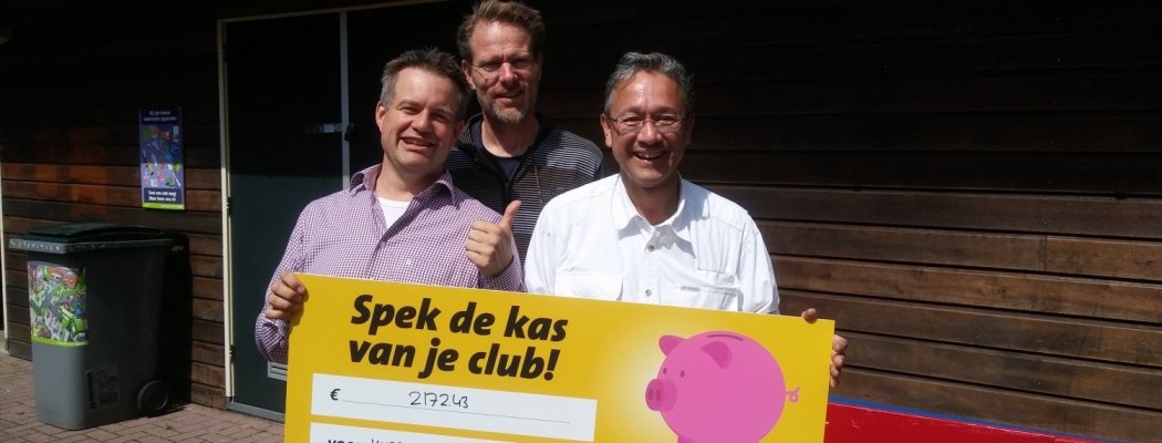 Geweldig sponsorbedrag voor kinderboerderij in Uithoorn