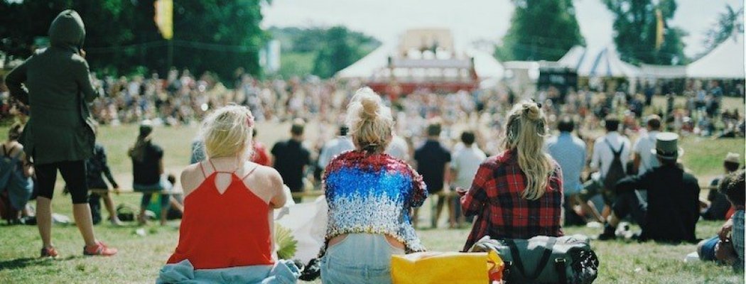 Tips om een comfortabele festivaloutfit samen te stellen