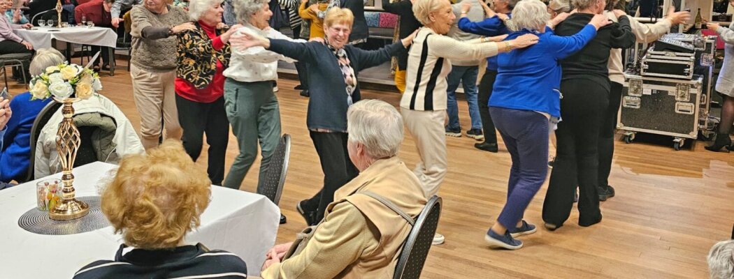 Lionsclub trakteert 200 senioren op een onvergetelijke middag