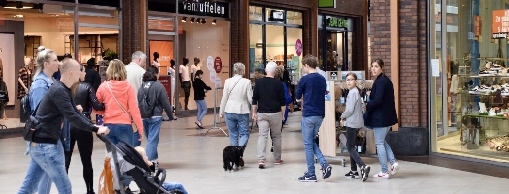 Winkelen met Zonnebloem afdeling Mijdrecht in Hoofddorp