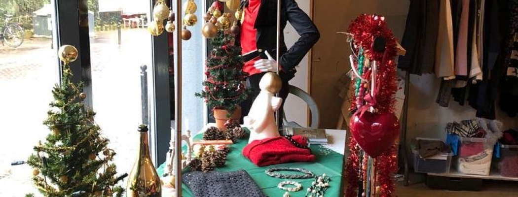 Weggeefwinkel Abcoude in kerstsfeer