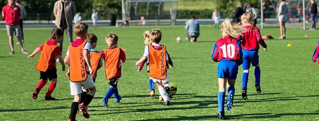 CSW start met interne voetbalcompetitie 5 en 6 jarige, meisjes en jongens
