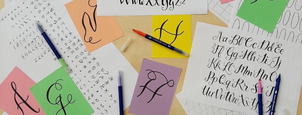 Gratis workshops kalligraferen voor kinderen en tieners bij het Regionaal Historisch Centrum Vecht en Venen