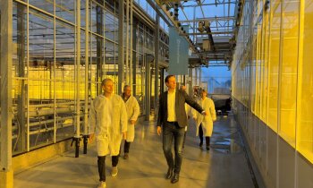 DG Agro Marten van den Berg op bezoek bij Greenport Aalsmeer