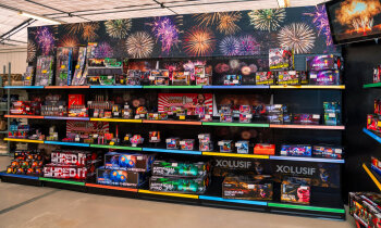 Vuurwerkgekte barst los bij De Huifkar in Mijdrecht