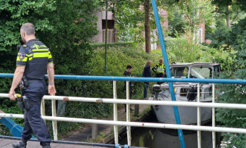 Boze schipper steekt vuur aan bij brug Mijdrecht, knop blijkt defect