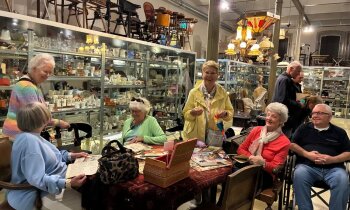 100e gezelligheidsritje: feestelijke tocht van Uithoorn naar Hoorn