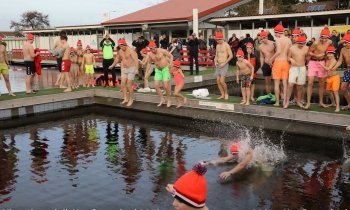 Het Oosterbad organiseert “Op 1 januari heel fris 2023 in “