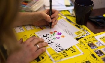 aActiemaand voor Amnesty International Uithoorn: Brieven schrijven werkt