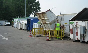Afvalbrengstations gesloten op Koningsdag