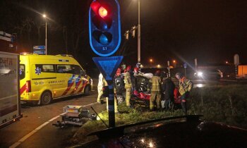 Twee gewonden bij ernstig ongeval op Legmeerdijk