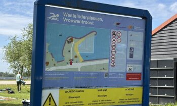 Blauwalg geconstateerd bij de Westeinderplassen en de zwemsteiger aan de Herenweg