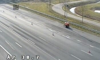 Rijstroken op A2 bij Abcoude dicht om vorstschade: 'Kan dagenlang duren'