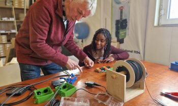 Leerlingen steken handen uit de mouwen op bruisende Doe Dag