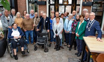 Bruidsparen vieren &ldquo;gouden mijlpaal&rdquo; samen met de burgemeester