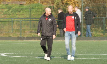 CSW en trainer Jeffrey Vlug verlengen samenwerking.