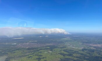 Rook van grote natuurbrand trekt over De Ronde Venen: &ldquo;Brandlucht duidelijk te ruiken&rdquo;