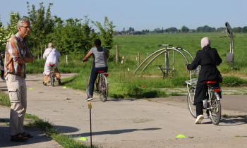 Meer vrijheid dankzij fietslessen van Stichting Samens