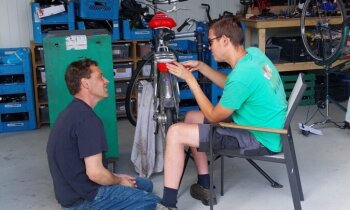 Fiets Reparatie middag bij Buurderij van Dam