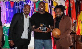 &acute;Live Regio Voetbal&acute; gala &ndash; Nico Hofman bij &lsquo;Business Lounge&rsquo; &ndash; Flower Festival en andere actualiteiten bij &lsquo;That&rsquo;s Life&rsquo;
