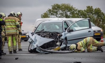Gewonde bij ongeluk A2 Nieuwer Ter Aa