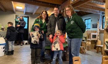Geslaagde lichtjeswandeling bij kinderboerderij Boerenvreugd