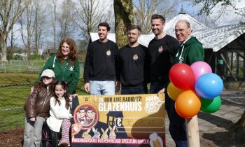 Nieuw inclusief speeltoestel geopend bij kinderboerderij Boerenvreugd