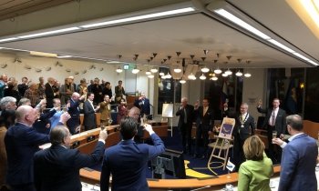 Hoge Raad van Adel gaat akkoord met wapenvermeerdering Uithoorn
