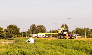 Bestelbusje van de weg N201 Mijdrecht