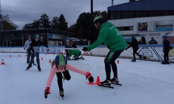 Het schaatsen is weer begonnen