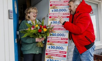Twee inwoners van Uithoorn winnen tien jaar lang 50.000 euro per jaar bij de Postcode Loterij