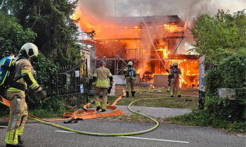 Grote brand op Vinkenkade Vinkeveen