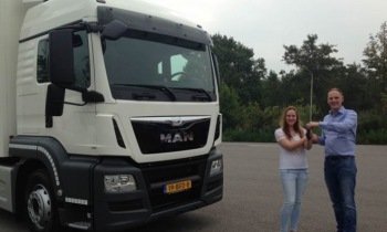 Automaat rijles voor schakel rijbewijs bij Alblas