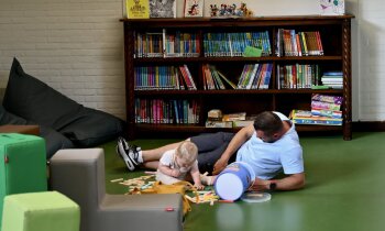 Bibliotheek Kudelstaart officieel geopend