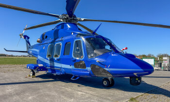 Politiehelikopter zoekt naar man met mes in Wilnis