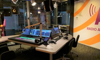Van gebarentaal tot B&B Vol Liefde: volop bijzondere gasten op Radio Aalsmeer