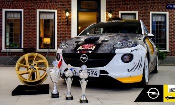 Opel Adam R2 raceauto bij Van Kouwen
